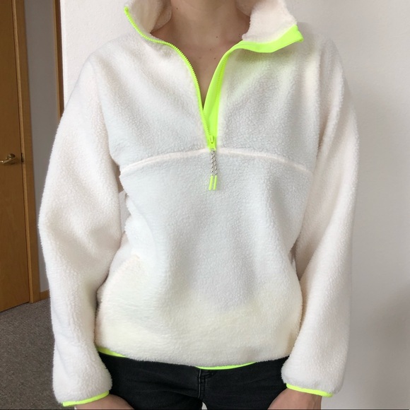 Old Navy Other - NWOT Old Navy cream pullover sweater w/ neon trim